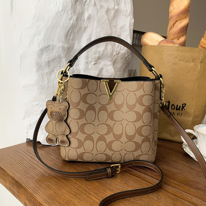 Handbags - Torebka typu bucket w stylu vintage