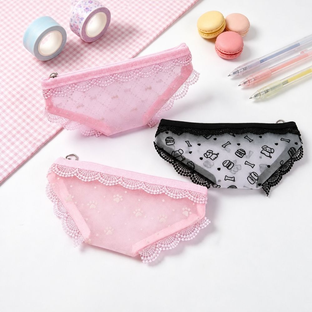 Urocza, koronkowa, siateczkowa – Cosmetic Bags recenzja i cena