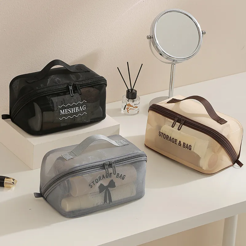 Duża kosmetyczka z siatki, odd – Cosmetic Bags recenzja i cena